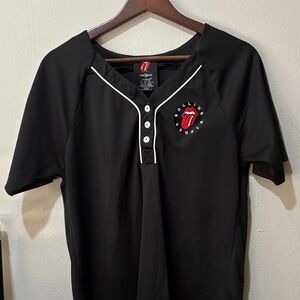 Forever 21 x Rolling Stones black jersey shirt